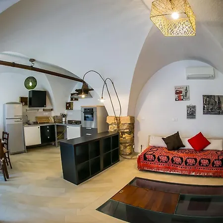 Apartment Stone House Finalborgo Finale Ligure