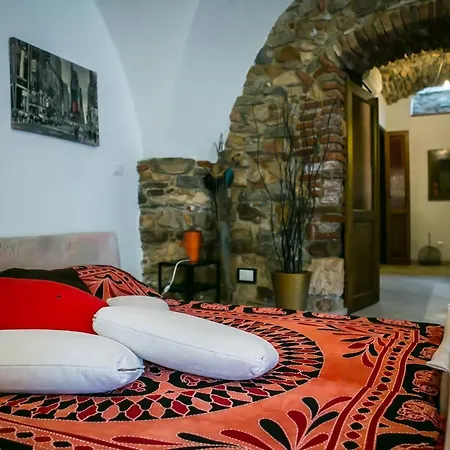 Stone House Finalborgo * Finale Ligure
